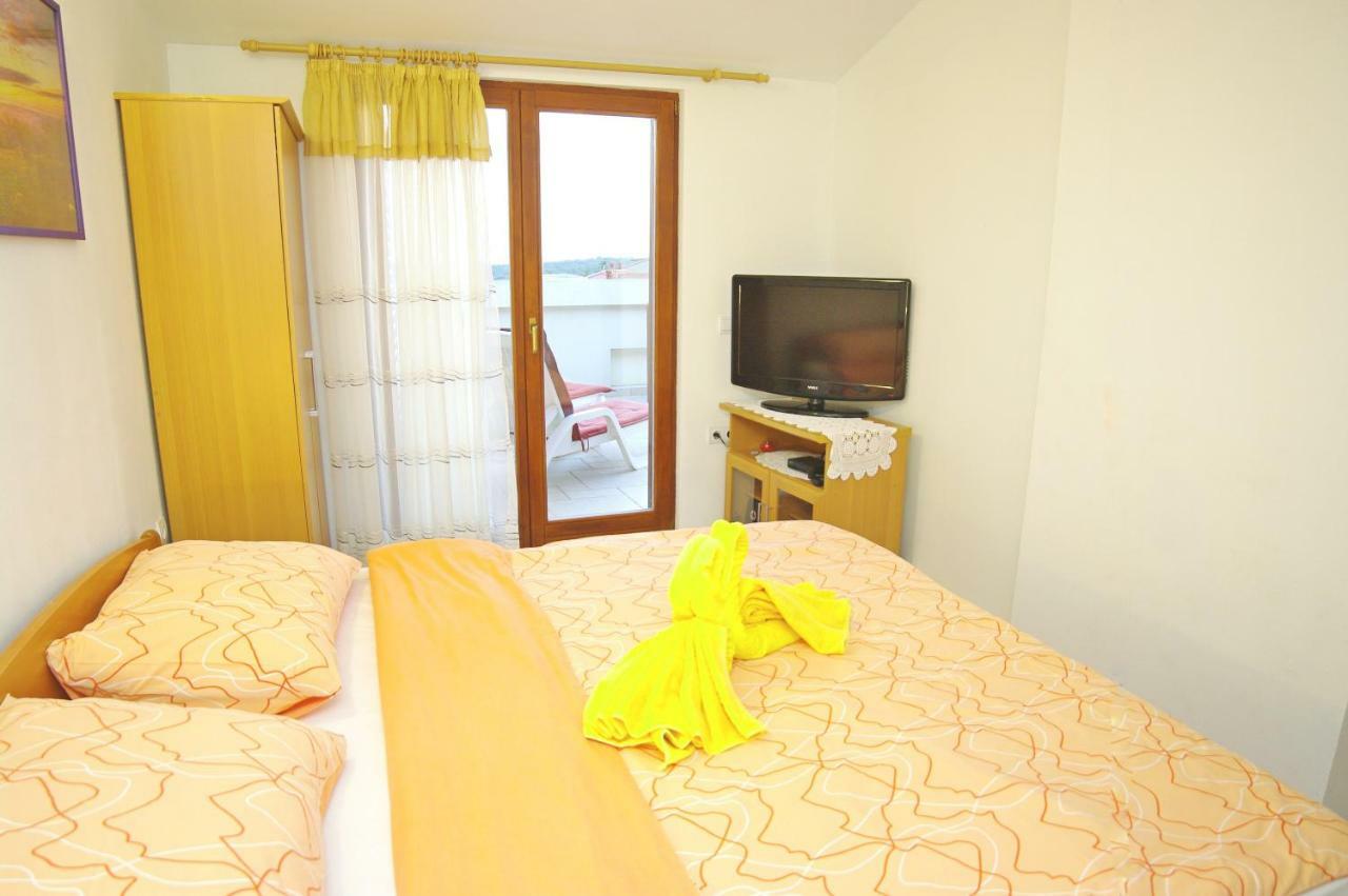 Apartments Cezar ヴィンクラン エクステリア 写真